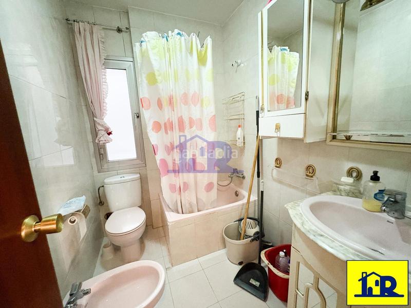 Foto d25d0c0a-3422-4493-80ce-beef846b5bb0. Piso se vende piso céntrico en calle alicante. en Cuenca