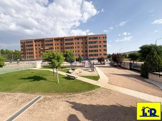 Pis  Las encinas (p.v.106). Piso en venta en zona residencial alameda