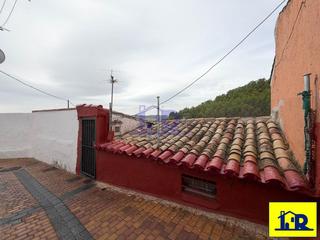 Casa  Calle escultor federico coullaut valera nº7 (p.v.92). Casa independiente en san antón  ideal inversión