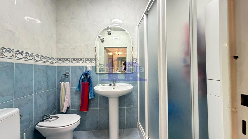 Foto adf842fa-79c9-452d-bf11-622c0a0cf350. Flat with heating in Centro Cuenca