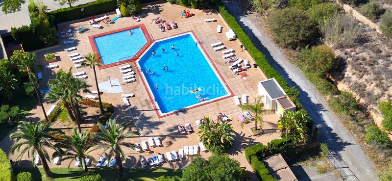 Foto 76d92c07-5c22-4fe2-805f-a230d1707964. Pis amb calefacció aparcament piscina a Levante Alto Benidorm