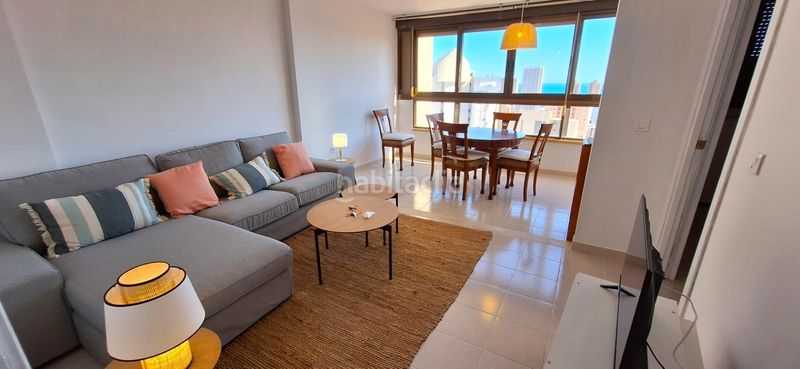 Foto 7d8cdf49-93c9-4471-b82b-b6d160bc1d00. Pis amb aparcament piscina a Levante Alto Benidorm