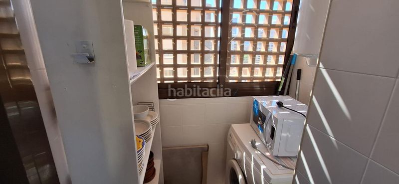 Foto ec0ab94e-44b7-45b6-80ee-009733eb532d. Pis amb calefacció aparcament piscina a Levante Alto Benidorm