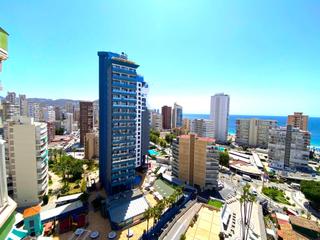 Pis a Playa Levante. Piso familiar en el centro de benidorm
