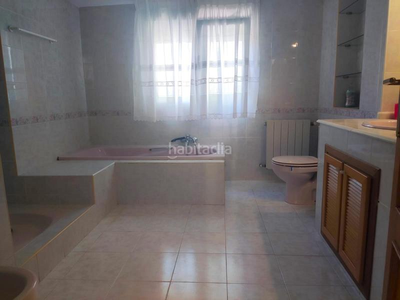 Foto f937f387-7355-4b5e-926a-a08c54b96875. Xalet amb calefacció aparcament piscina a Pueblo-Ubanizaciones Alfàs del Pi (l´)