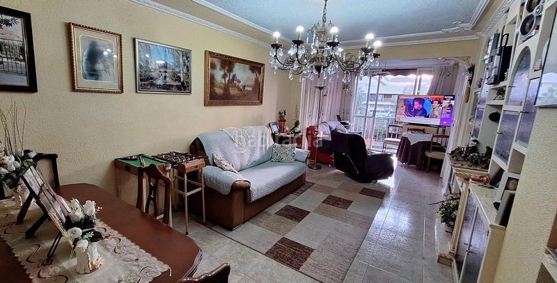 Foto 267dfcfb-a088-4572-af38-feb1844280ef. Appartamento con riscaldamento parcheggio piscina in Benidorm