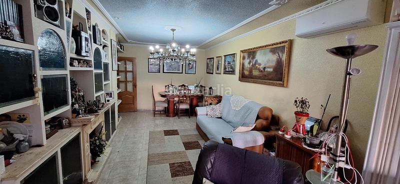 Foto faa2de81-6d49-45ae-8f22-133df3b083e7. Appartamento con riscaldamento parcheggio piscina in Benidorm