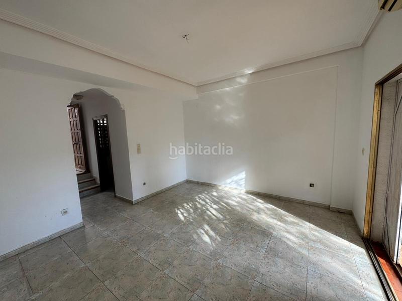 Foto 2f1e65e6-a715-4944-97f1-ca921ebcc860. Casa con parcheggio piscina in Rincón Bajo Benidorm