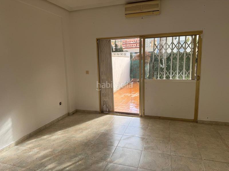 Foto 9a9363d4-4920-466f-974c-ededb223798a. Casa con parcheggio piscina in Rincón Bajo Benidorm