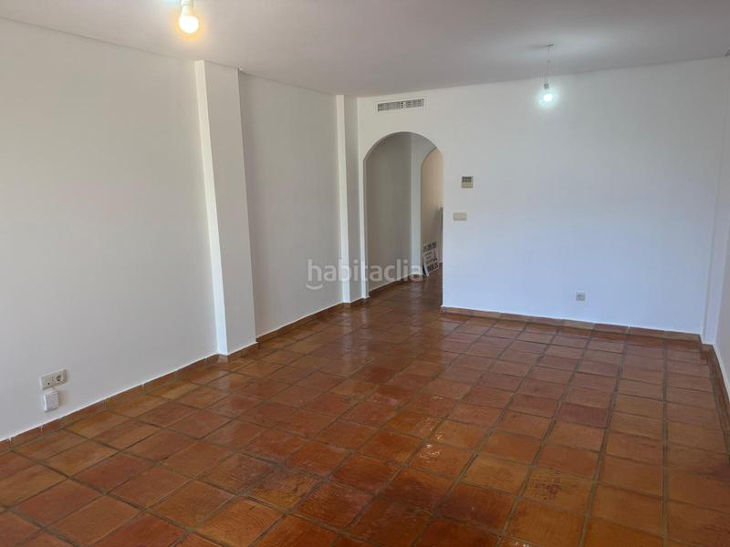 Foto f14ae8cb-7a6a-4988-ba78-7405d49e2edd. Chalet avec chauffage parking piscine dans Golf Bahía Finestrat