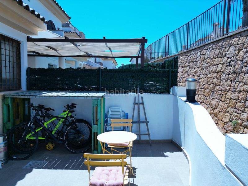 Foto f91d1125-cd90-4d5a-a433-7297f5c2ea3e. Chalet avec chauffage parking piscine dans Golf Bahía Finestrat