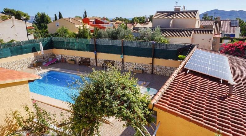 Foto 1af97825-01f8-47d2-83fb-4b589c4e2aeb. Chalet avec chauffage parking piscine dans Coloma Nucia (la)
