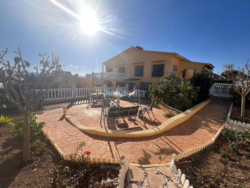 Foto 21a83b52-18fe-4b6a-9063-704f03381901. Chalet avec chauffage parking piscine dans Coloma Nucia (la)