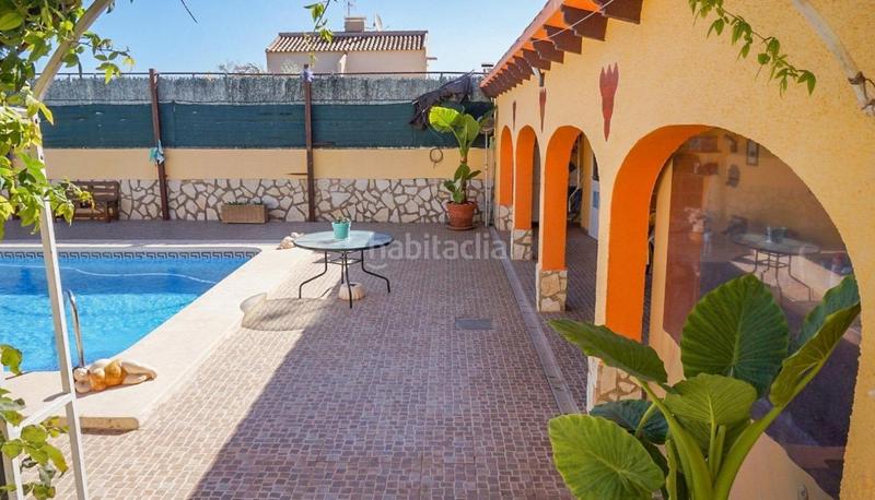 Foto 5a2c016b-5b02-4244-9bf0-78b0df25ff3e. Chalet avec chauffage parking piscine dans Coloma Nucia (la)