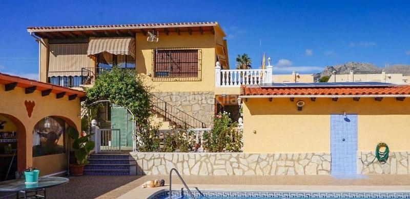 Foto e588dfee-9ee1-4120-a92e-3f8d7858a8bc. Chalet avec chauffage parking piscine dans Coloma Nucia (la)