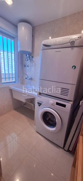Foto fcaee915-e090-4b2f-a1fb-fb7fc815eabe. Alquiler apartamento alquiler anual con vistas al mar en Benidorm