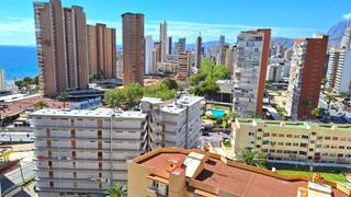 Location Appartement à Rincón Alto. Espectacular piso de diseño alquiler anual