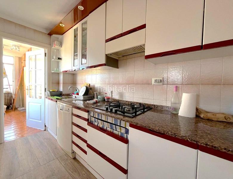 Foto f41d6bcc-bd37-4e18-8f41-56a5659b8219. Appartamento con parcheggio piscina in Rincón Bajo Benidorm