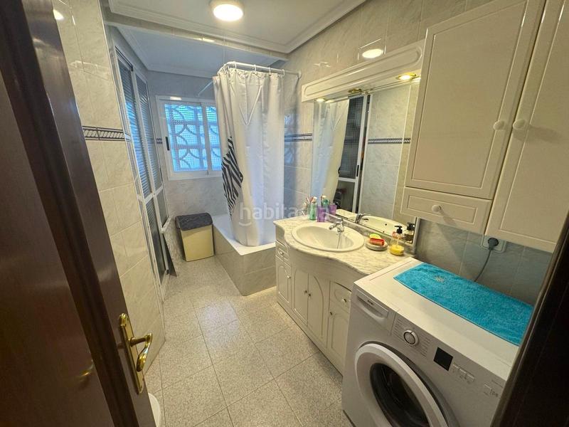 Foto 3e28f7e9-b538-4a88-98c6-f3d617ff8dfc. Apartamento  en poniente a 300 mts del mar en Benidorm