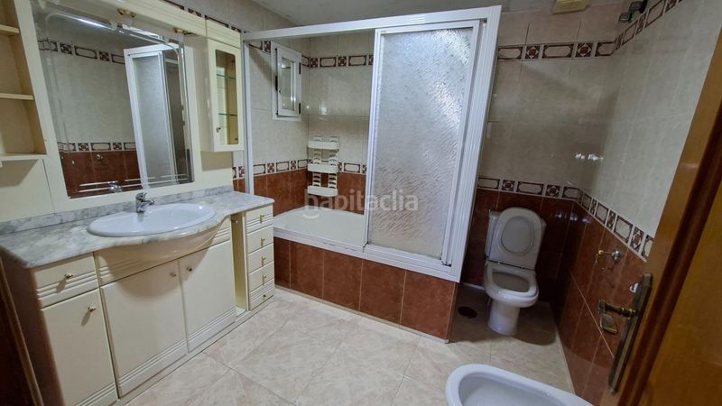 Foto 80b9be05-a01a-49ac-a2ba-0b7d8b2126a9. Xalet amb aparcament piscina a Sierra Helada Benidorm