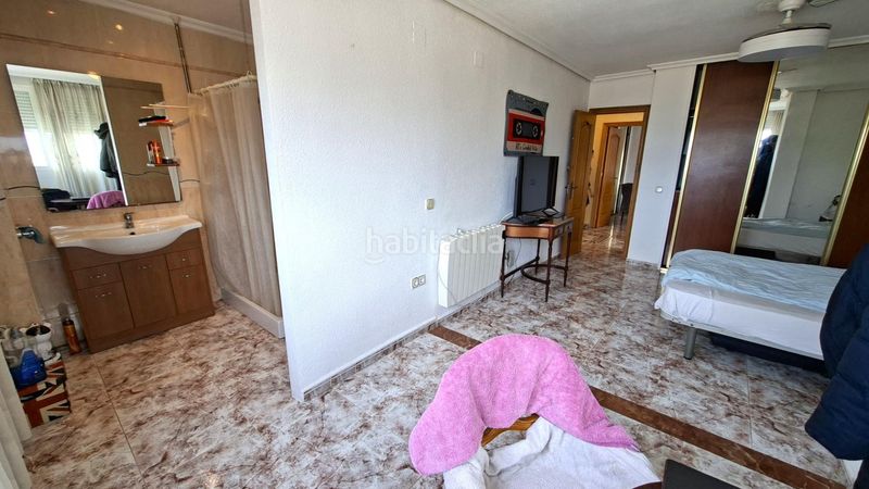 Foto b1c8ff80-ba16-4961-a827-605074391385. Xalet amb aparcament piscina a Sierra Helada Benidorm