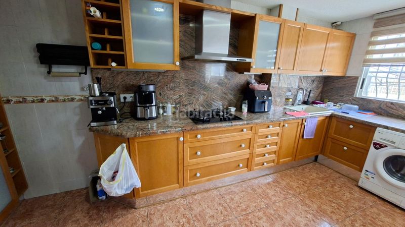 Foto baf47a2a-8131-4441-9f68-9a7000048055. Xalet amb aparcament piscina a Sierra Helada Benidorm