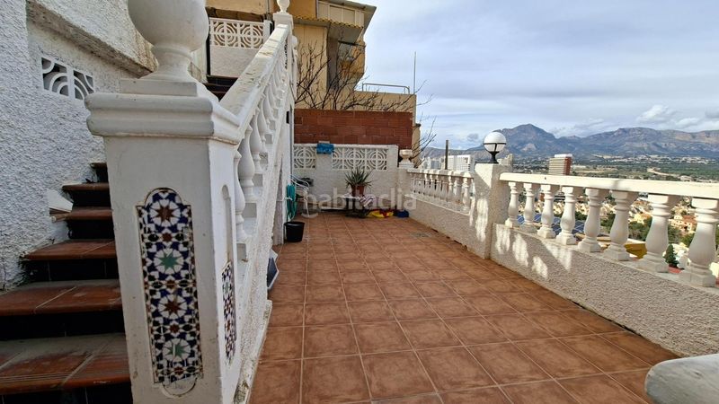 Foto d697a971-4d4c-4211-80f6-7440a51771e5. Xalet amb aparcament piscina a Sierra Helada Benidorm