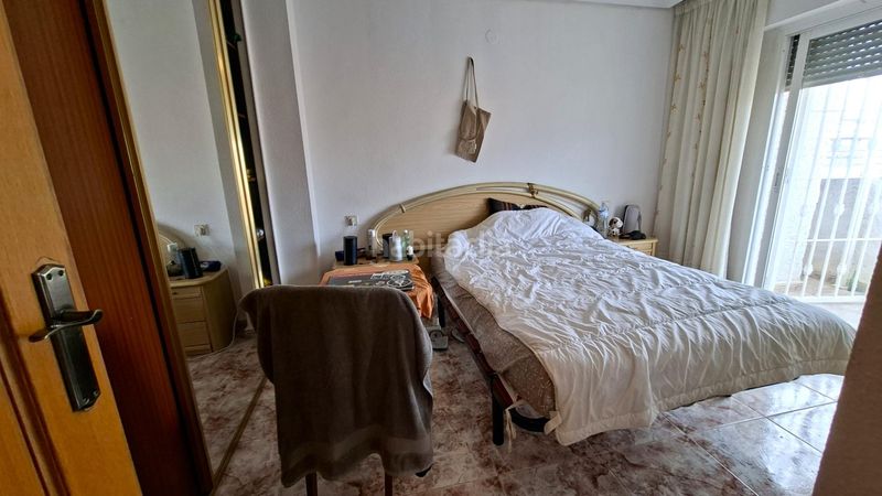 Foto f161ab9b-f966-42e8-9ced-2c289c866309. Xalet amb aparcament piscina a Sierra Helada Benidorm