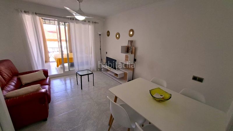 Foto c2b0d9a0-33ba-4979-86f5-1063941f2021. Lloguer apartament amb aparcament piscina a Sierra Helada Benidorm