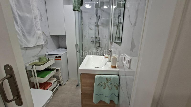 Foto 39f68837-aeee-4ba3-8f9f-5a071784c6d6. Apartament amb calefacció aparcament piscina a Playa Levante Benidorm
