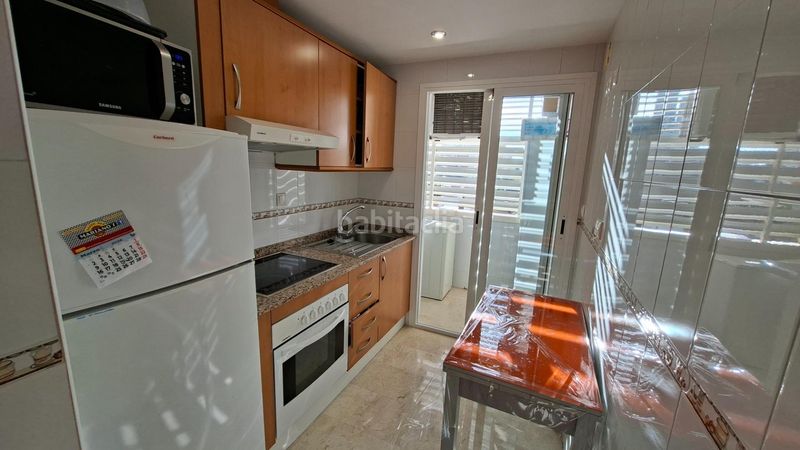 Foto fd11eb2e-4fcc-47c6-aeaf-cc56a4253e88. Pis amb aparcament piscina a Rincón Bajo Benidorm