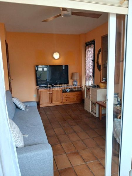 Foto d3c08d8f-69d6-4a71-98f5-387e4b6d89a8. Apartament amb piscina a Rincón Alto Benidorm