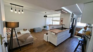 Appartement in Rincón Alto. Apartamento recien reformado, piscina comunitaria y garaje en pr