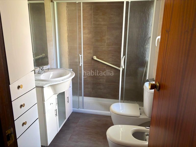 Foto 0fee33ca-1d40-495f-aab8-b998d52eee53. Xalet amb aparcament a Foietes Benidorm