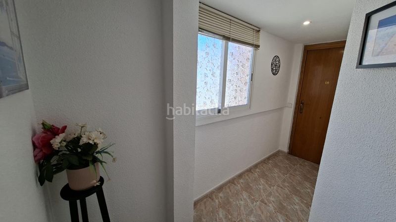 Foto 12edc401-7574-4026-b14b-92380021fb10. Pis amb aparcament piscina a Playa Levante Benidorm