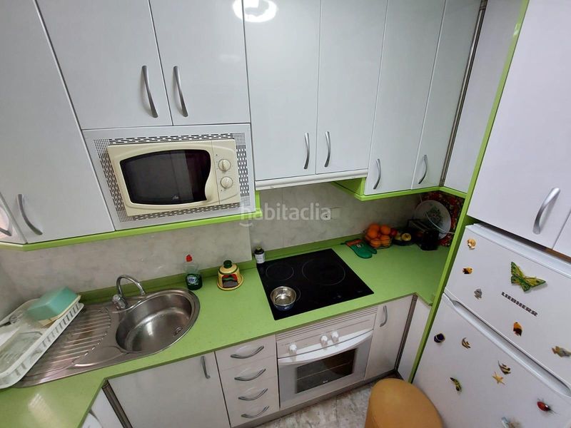 Foto 388e67af-4a7b-49b1-91e6-1ee06bced0dc. Apartament amb aparcament piscina a Playa Levante Benidorm