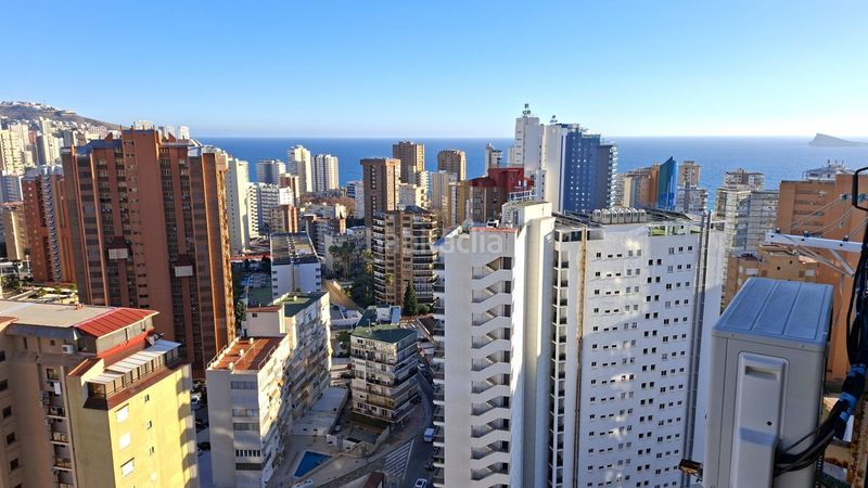 Foto 4b05d7b1-5ece-4586-a4bb-f6846eb25f21. Apartament amb aparcament piscina a Playa Levante Benidorm