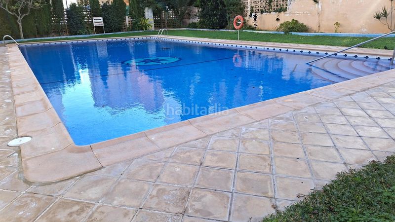 Foto 7651c24b-8518-4e3c-a686-d3485b783b02. Apartament amb aparcament piscina a Playa Levante Benidorm