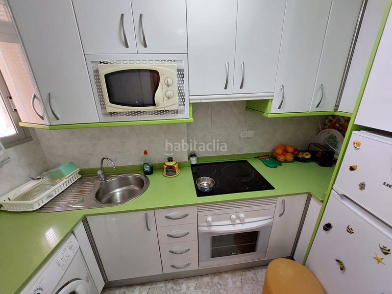 Foto dc46df87-bd3f-482a-b9d8-5c797ed1ff9e. Apartament amb aparcament piscina a Playa Levante Benidorm