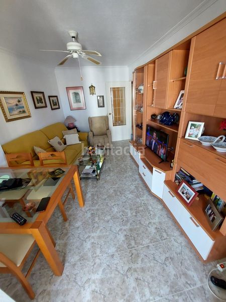 Foto e2569ee8-6482-4eee-ba2e-57e3c8878b89. Apartament amb aparcament piscina a Playa Levante Benidorm