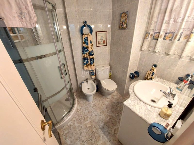 Foto e849b3a7-eace-4553-a06b-6d16e308ba97. Apartament amb aparcament piscina a Playa Levante Benidorm