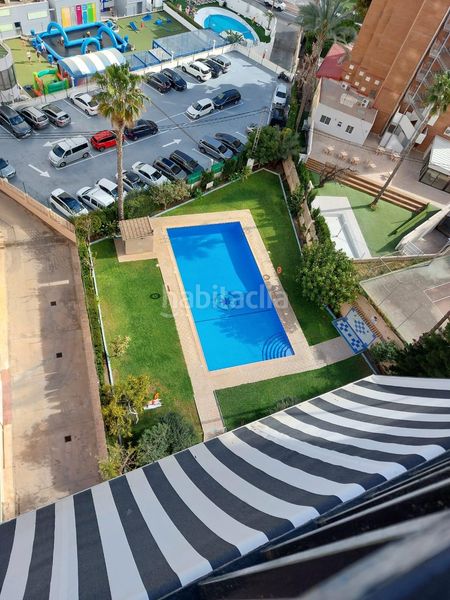 Foto f75bc887-184e-42f6-9b6b-e58507f6feae. Apartament amb aparcament piscina a Playa Levante Benidorm