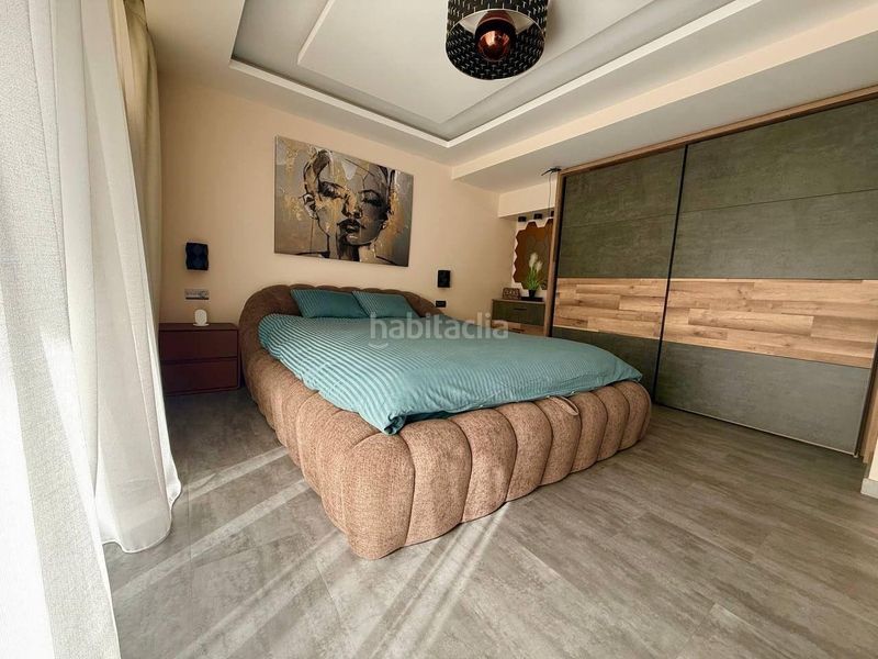 Foto 603ab585-c9c9-4e35-8ffb-90d3a75b093b. Duplex con parcheggio piscina in Rincón Alto Benidorm