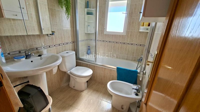 Foto ad7663bc-e367-43e8-a83d-2f3b706f038b. Pis amb calefacció aparcament piscina a Rincón Bajo Benidorm