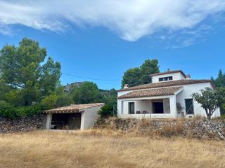 Masia a Tárbena. Se venden dos parcelas rusticas con casa  en tarbena