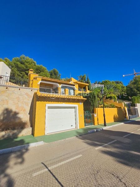 Foto d3c801e0-aba3-41e5-960d-e2334597148b. Casa amb aparcament piscina a Altea hills Altea
