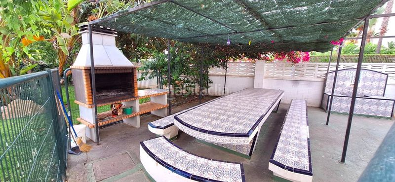 Foto b39ad261-3ac4-4b65-8138-d23b3c22fe19. Casa amb aparcament piscina a Rincón Bajo Benidorm