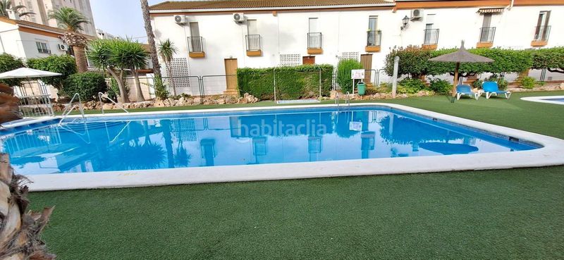 Foto ce52cac8-b9fa-488e-b133-290a6f53ab9d. Casa amb aparcament piscina a Rincón Bajo Benidorm
