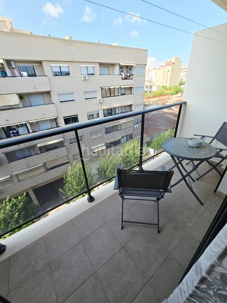 Foto 9567b6b6-2fa2-4018-9e6b-ff2bd371ac76. Apartament amb aparcament a Colonia Madrid Benidorm