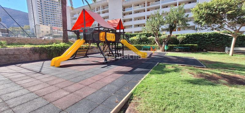 Foto b1ca29ff-c8e6-4585-b3d9-6cc1f542cc1d. Piccolo appartamento con parcheggio piscina in Sierra Helada Benidorm